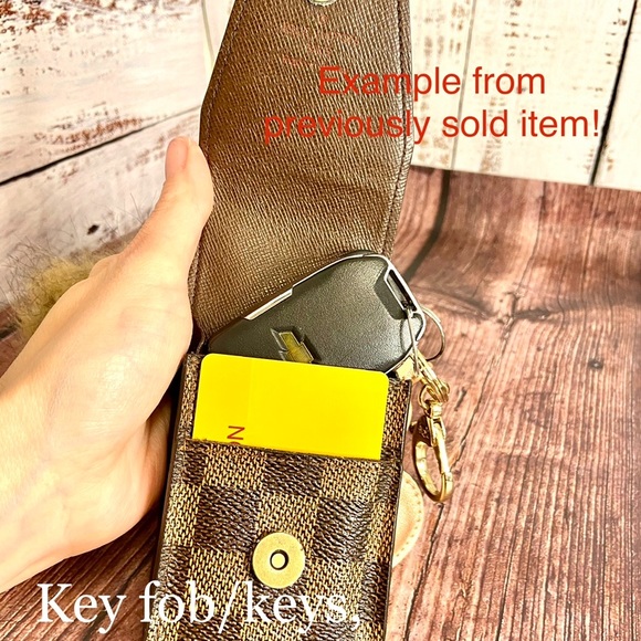 Louis Vuitton Pouch fob holder Keychain w/ charms - Picture 10 of 10